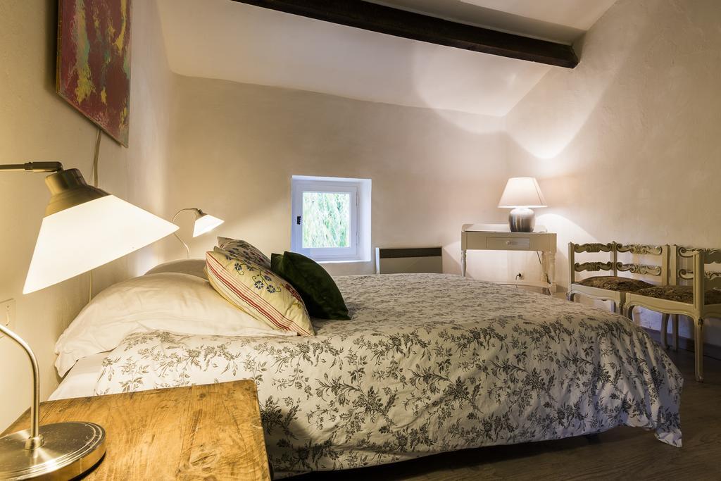 Gites De La Croix Du Gres (Adults Only) Valaurie Luaran gambar